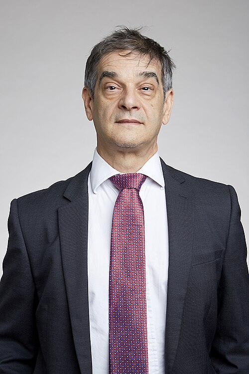 Portrait of Lawrence Paulson